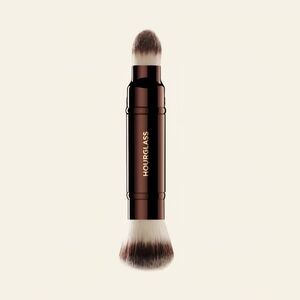 Hourglass Dual-Ended Brush - Black and White